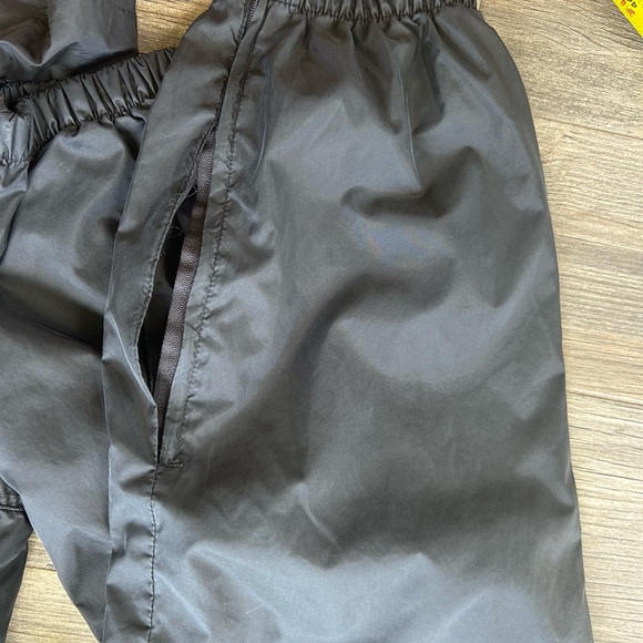 Men’s Adidas warm up suit - Picture 8 of 11